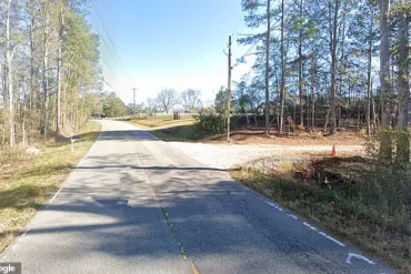 Retired Auburn Veterinarian Dr. Julie Gard Schnuelle Stabbed to Death in Park, Manhunt Underway for Suspect Facing Death Penalty