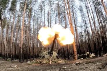 Russia Launches Coordinated Massive Strike on Ukraine's Military Industrial Enterprises, Targeting Critical Infrastructure in Escalated Conflict