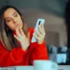 Survey Reveals Common Mistakes in Online Dating Photos That Turn Off Potential Matches