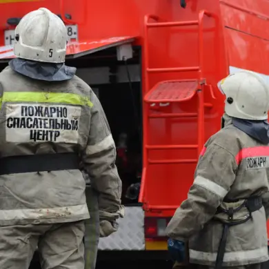 UPDATE: Fire in Kropotkin City's Industrial Zone Fully Extinguished, No Casualties Reported