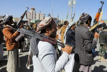 Yemen's Information Minister Alleges Houthi Chemical Weapons Production with Iranian Involvement